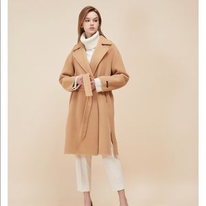 Lookast beige/tan handmade snap wool coat